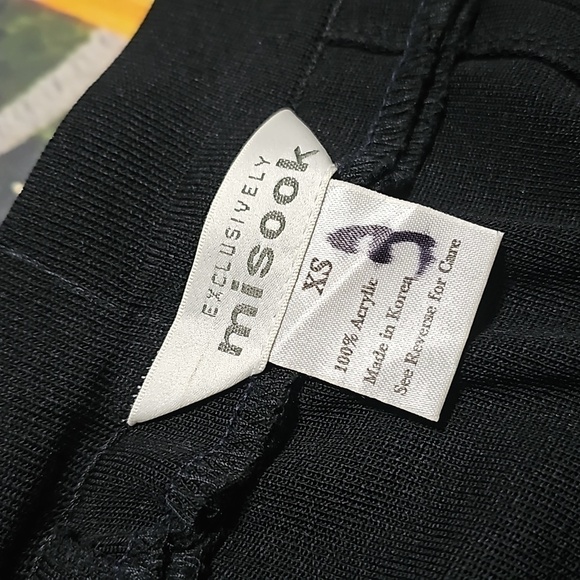 Exclusively Misook Black‎ Acrylic Skirt Size XS - Picture 3 of 4
